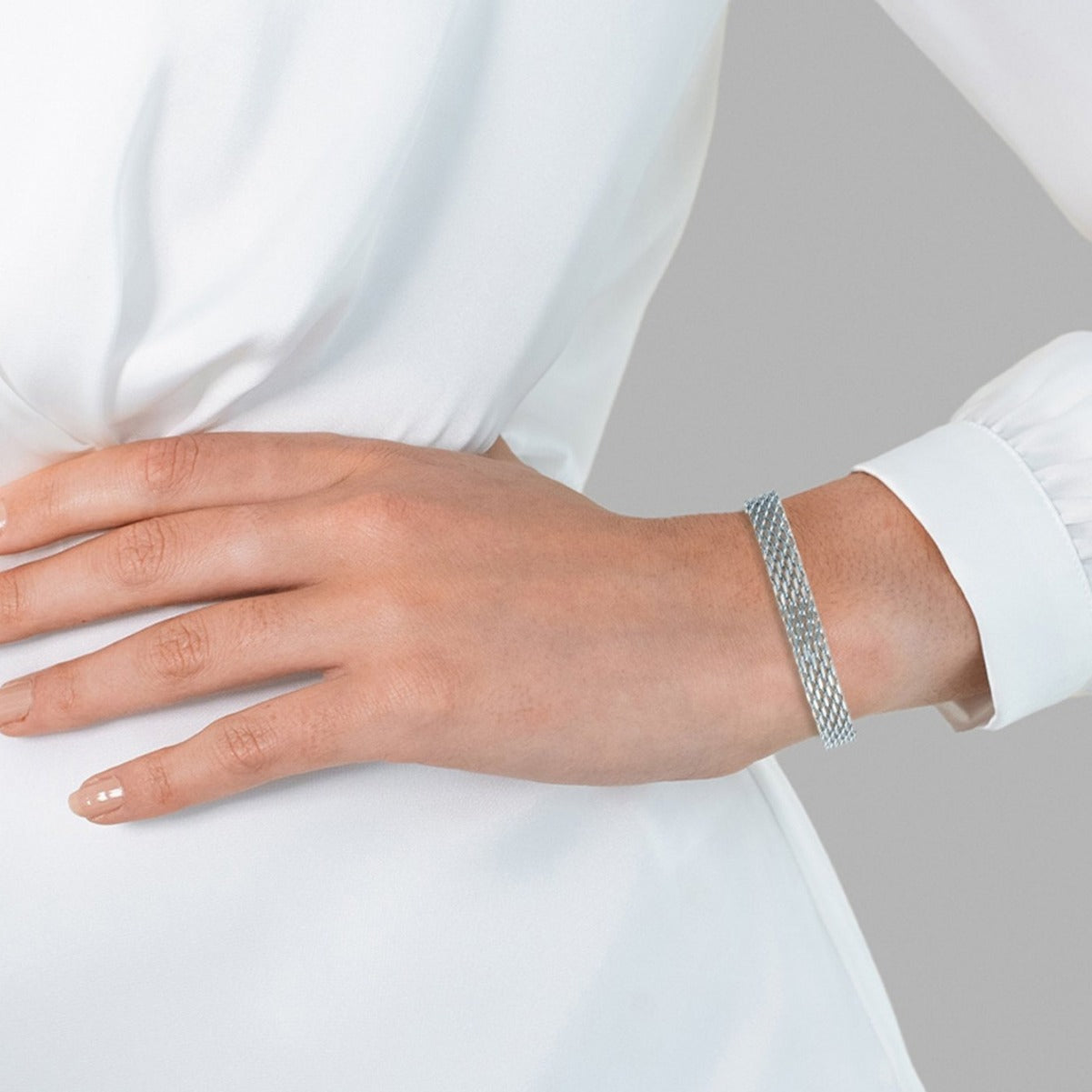 Trendy Chain Metal Chunky Titanium Steel Bracelet For Women